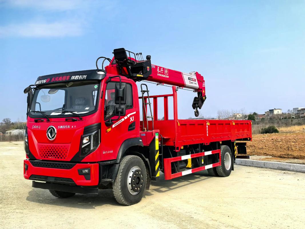 東風X1長興8噸隨車吊 高效作業新選擇，優惠活動火熱進行中